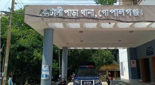 পুলিশকে পেটাল মেয়রের ভাগনে