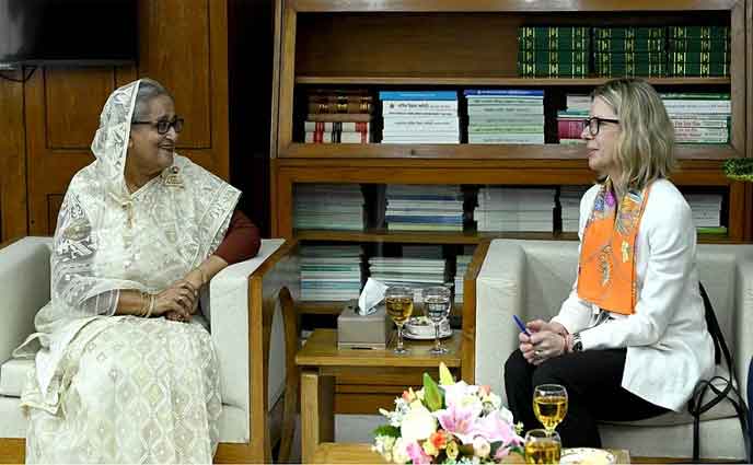 নারী উদ্যোক্তাদের জন্য বিশ্বব্যাংকের বিশেষ তহবিল চেয়েছেন প্রধানমন্ত্রী