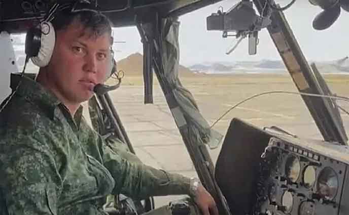 হেলিকপ্টার নিয়ে ইউক্রেনে চলে যাওয়া সেই রুশ পাইলটের গুলিবিদ্ধ লাশ উদ্ধার