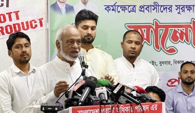 আমরা দেখেছি কেন্দ্রে একজন ভোটারও নেই: মঈন খান