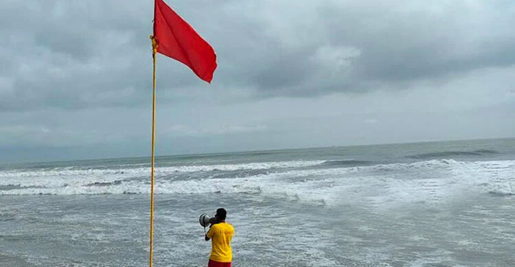 সাগরে সৃষ্টি হচ্ছে ঘূর্ণিঝড় ‘রিমাল’, বাংলাদেশে আঘাত হানার শঙ্কা