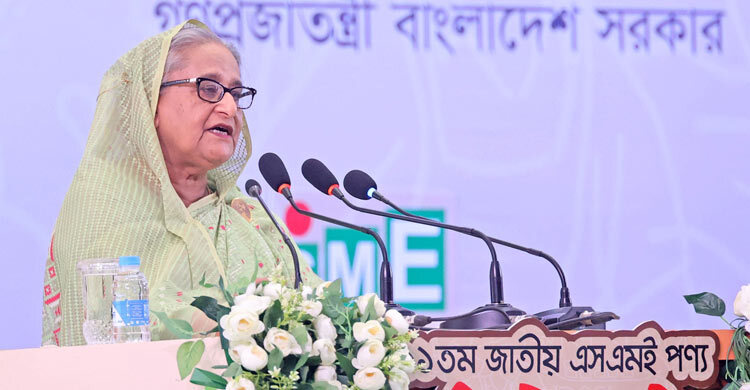 চাকরির পেছনে না ছুটে তরুণদের উদ্যোক্তা হতে বললেন প্রধানমন্ত্রী