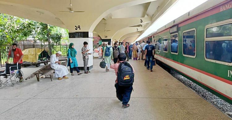 ঈদযাত্রা নিরাপদ করতে প্রধানমন্ত্রীর কার্যালয়ের একগুচ্ছ সিদ্ধান্ত