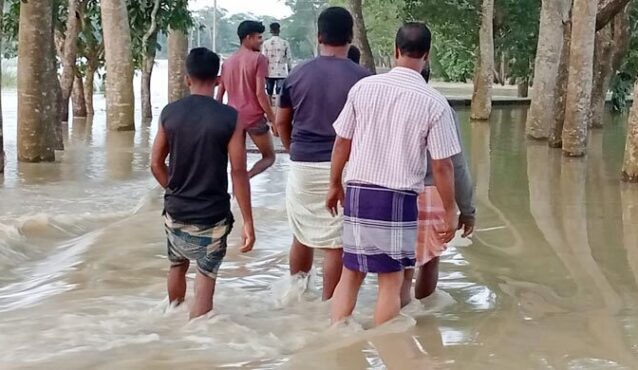 পাহাড়ি ঢলে ছাতকের নিম্নাঞ্চল প্লাবিত, ভোগান্তিতে ৫ গ্রামের মানুষ