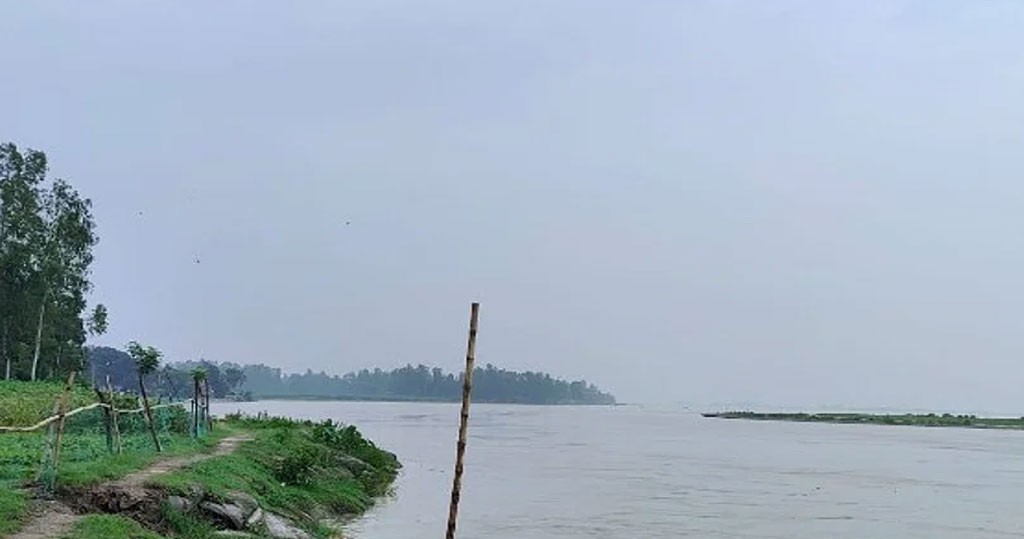 ব্রহ্মপুত্র নদে ডুবে ২ বন্ধুর মৃত্যু