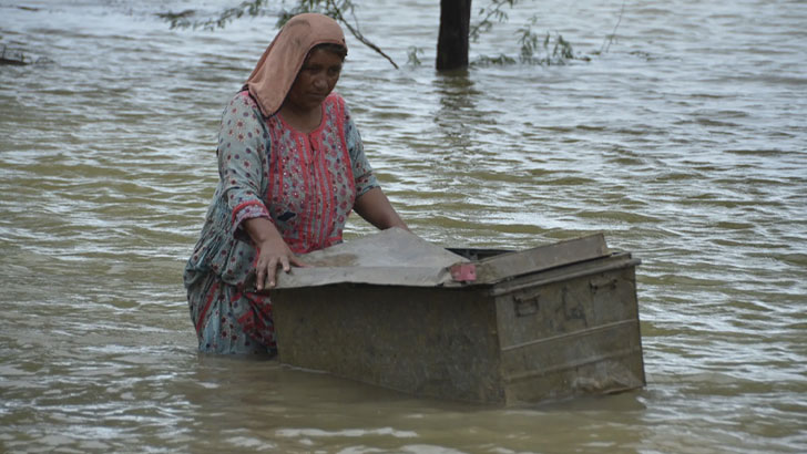 পাকিস্তানে ভারী বর্ষণে নিহত বেড়ে ৩৪১