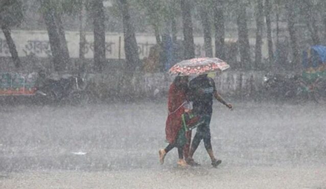 দুপুরের মধ্যে সারা দেশে বৃষ্টির আশঙ্কা