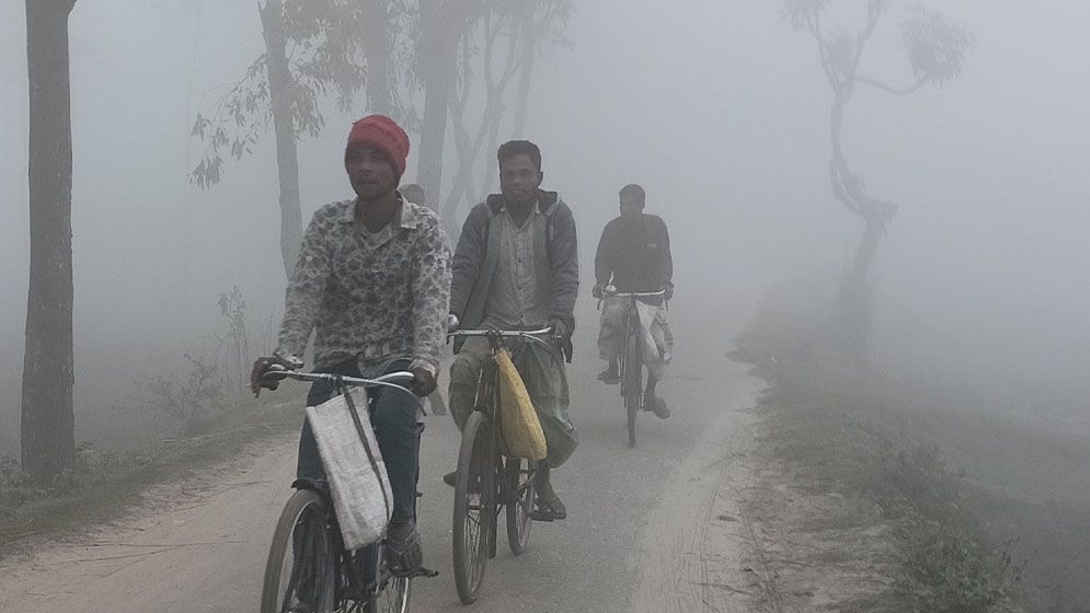 রংপুরে শৈত্যপ্রবাহে বাড়ছে ঠান্ডাজনিত রোগ