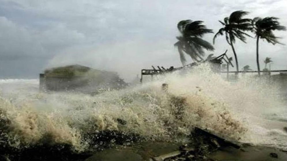 ডিসেম্বরে ঘূর্ণিঝড়ের আভাস