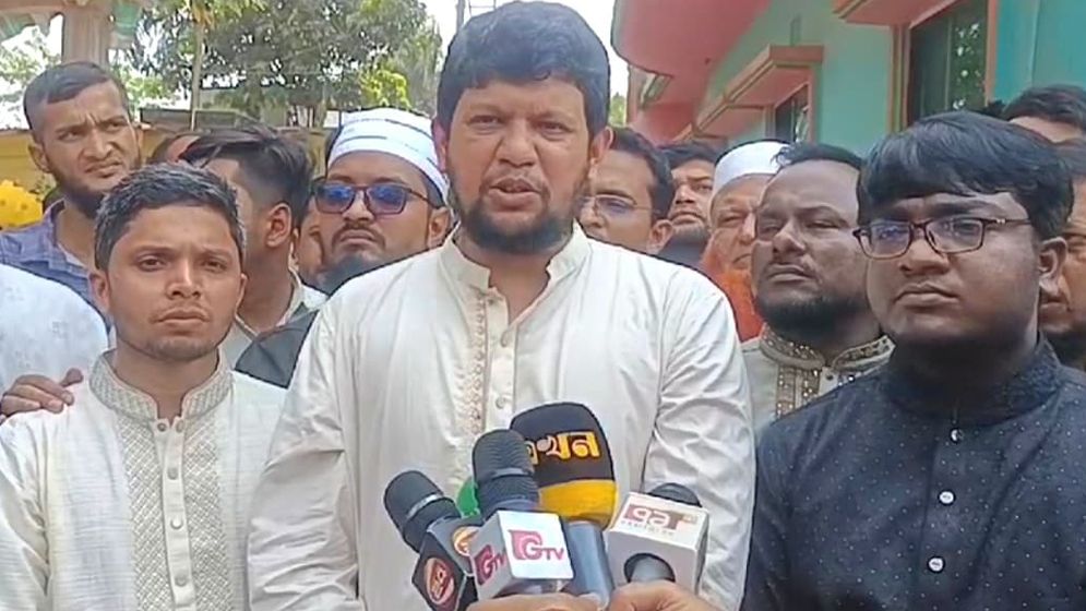 দেশকে অস্থিতিশীল করার চেষ্টা হলে সরকার অবশ্যই হার্ডলাইনে যাবে