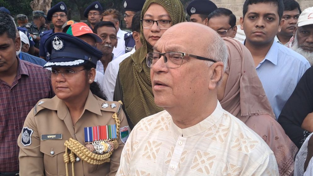 মুক্তিযোদ্ধা না হয়েও অনেকে মুক্তিযোদ্ধা হিসেবে পরিচয় দিচ্ছেন, এটি গ্লানিকর’