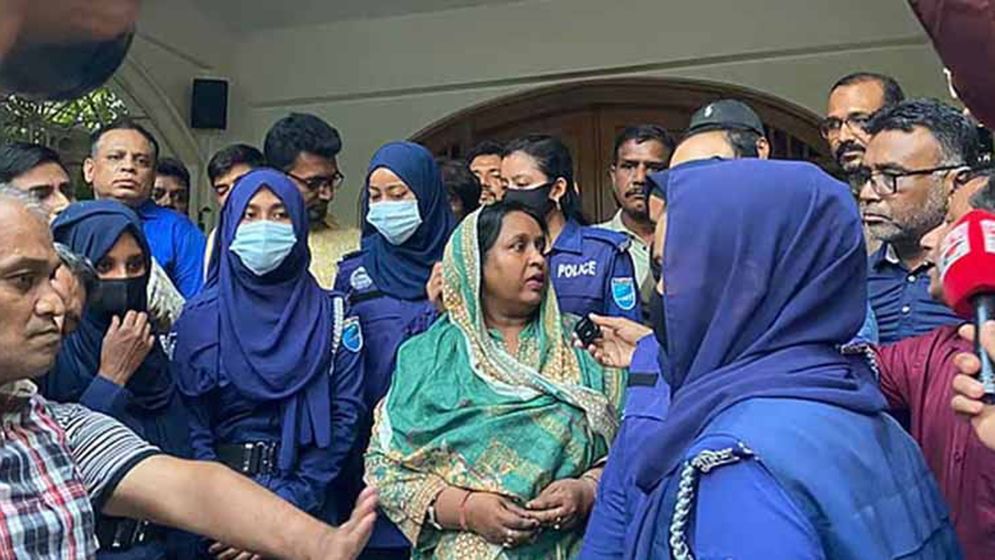 হত্যা মামলায় ২ দিনের রিমান্ডে আইভী