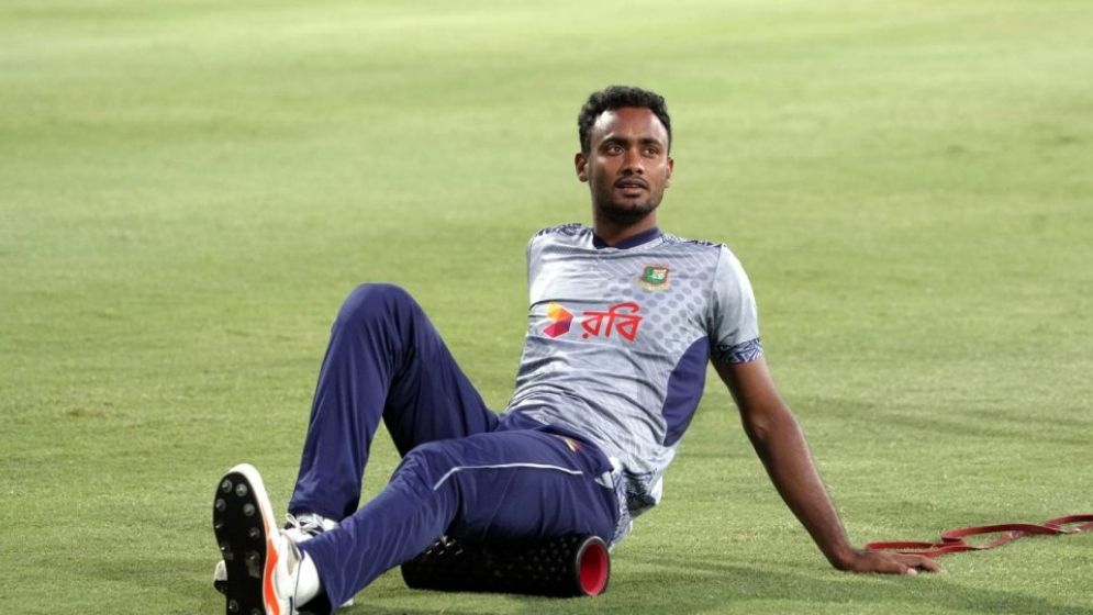 পাকিস্তান সফর শেষ শরিফুলের