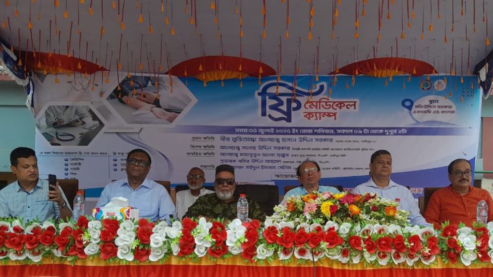 আ.লীগ জাতির মেরুদণ্ড ভেঙে দিতে চেয়েছিল: হাসান সরকার