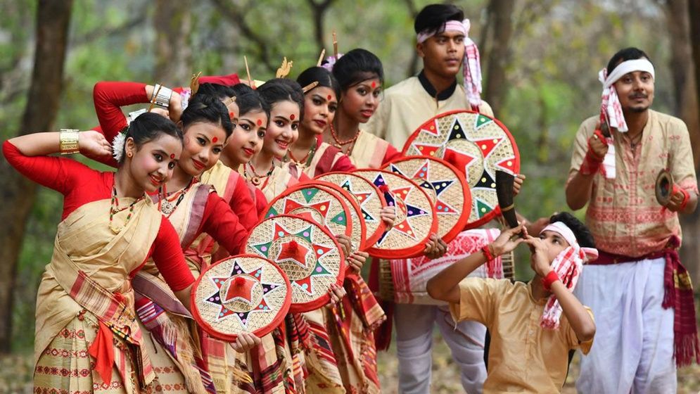 ভারতে বাঙালি ও বাংলা ভাষা নিয়ে হচ্ছে কী