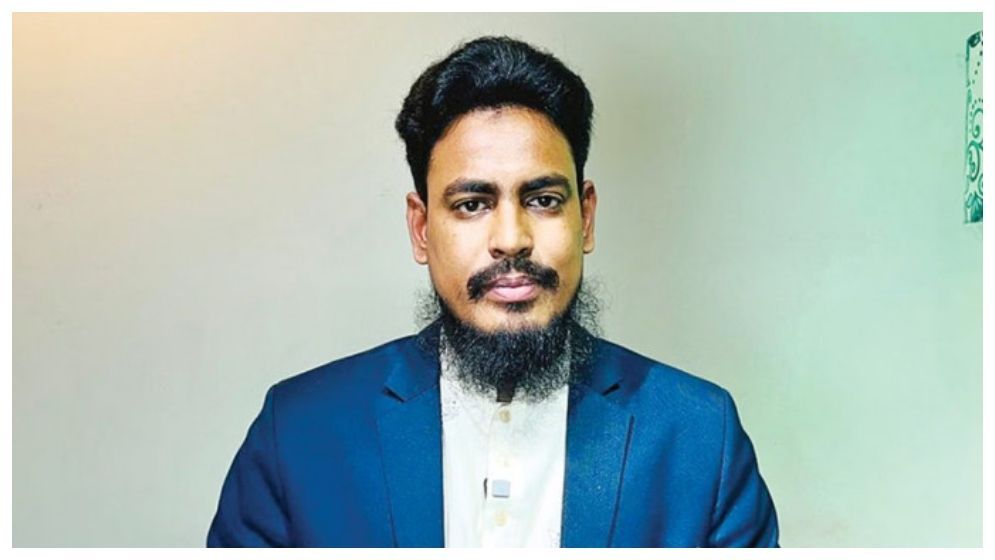 গণপরিষদ নির্বাচনের ব্যাপারে সরকারকে একটা সিদ্ধান্তে আসতে হবে: আখতার