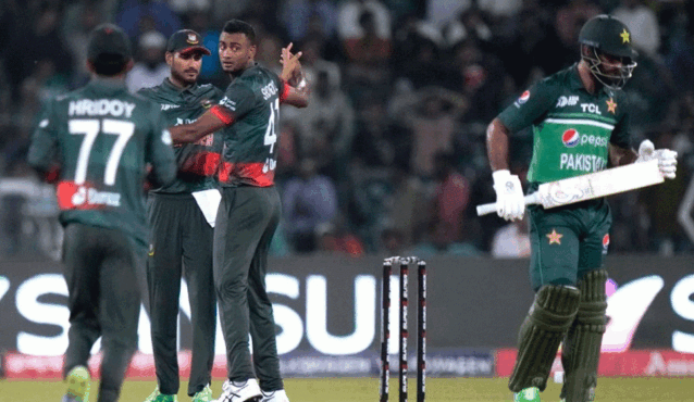 পাকিস্তানের চেয়ে বাংলাদেশকে এগিয়ে রাখছেন ভারতীয় তারকা