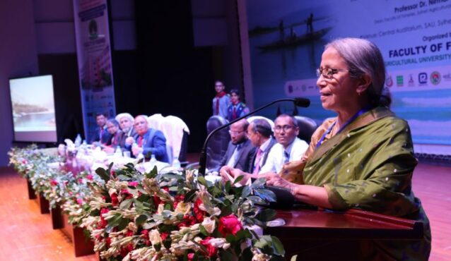 ইলিশ কম পাওয়ার কারণ জানালেন মৎস্য উপদেষ্টা
