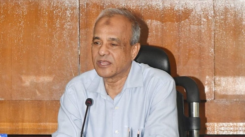 পাসপোর্ট ফি নিয়ে সুখবর পেতে যাচ্ছেন প্রবাসীরা