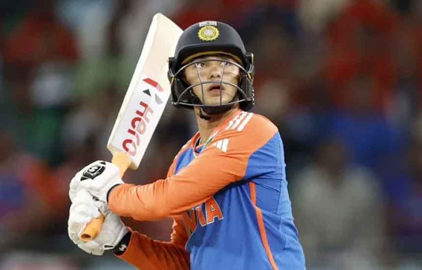 ১২ বলে ফিফটি করে ইতিহাস গড়লেন অভিষেক শর্মা