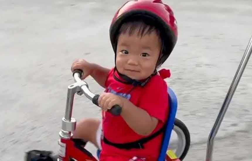 বিশ্বে প্রথম জিন থেরাপি প্রয়োগে সুস্থতার পথে বিরল রোগের শিশু