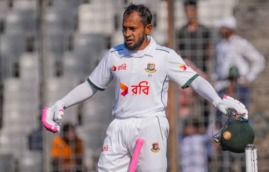 শততম টেস্টে ৯৯ রানে অপরাজিত মুশফিক