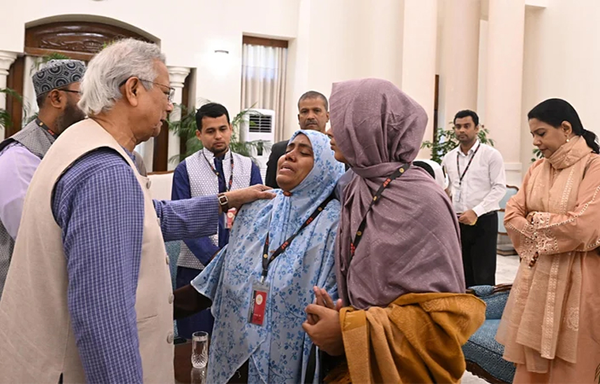 প্রধান উপদেষ্টার সঙ্গে ওসমান হাদির পরিবারের সাক্ষাৎ, সর্বোত্তম চিকিৎসা নিশ্চিতের আশ্বাস