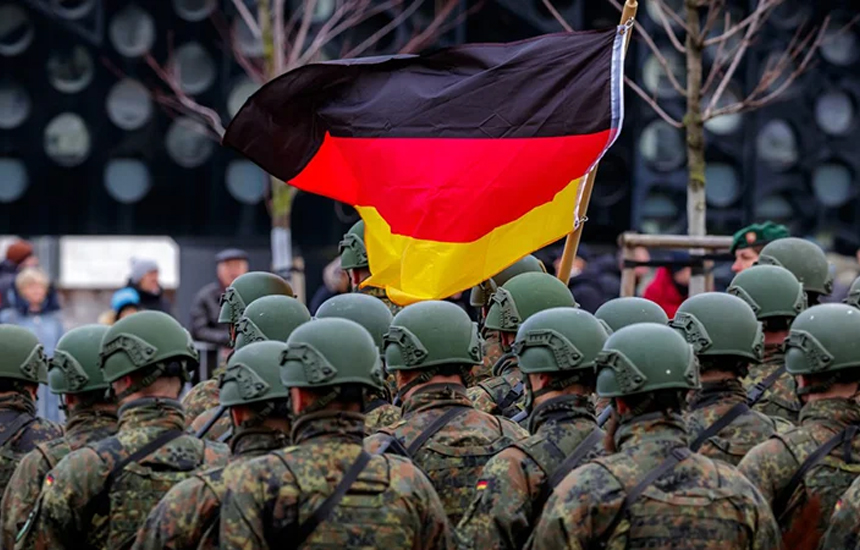 ট্রাম্পে নাখোশ, ইউরোপের নতুন নেতা ফ্রিডরিখ মের্ৎসে!