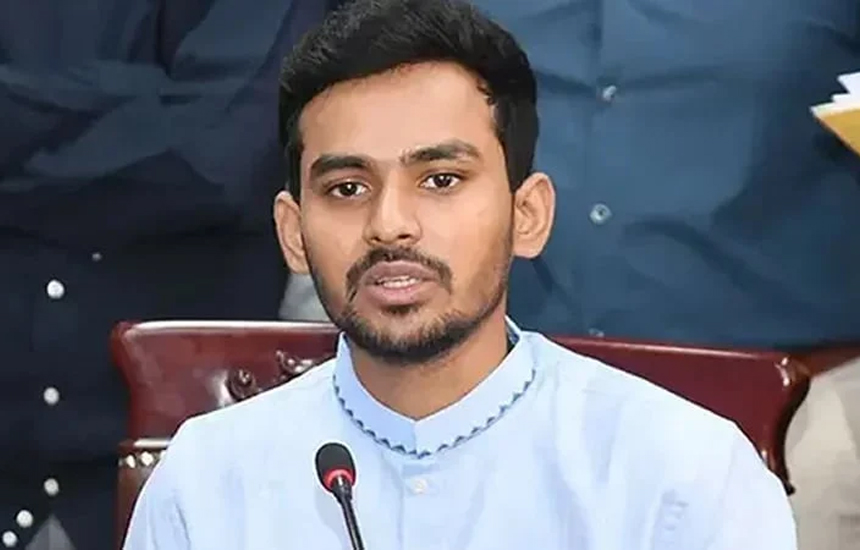 ‘পাতানো নির্বাচন’ এর আভাস পেলে রাজপথে প্রতিহত করার হুঁশিয়ারি আসিফ মাহমুদের