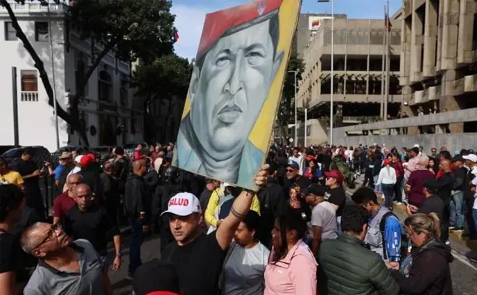 মাদুরোর মুক্তির দাবিতে সমর্থকদের বিক্ষোভ