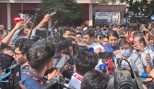 নাসীরুদ্দীন পাটওয়ারী ‘অবরুদ্ধ’, সেনাবাহিনীর হস্তক্ষেপে মুক্ত