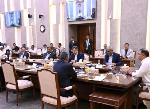 নির্বাচনী ইশতেহার বাস্তবায়নে সচিবদের নির্দেশ দিলেন প্রধানমন্ত্রী