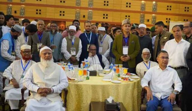 জামায়াতের ইফতারে প্রধানমন্ত্রী