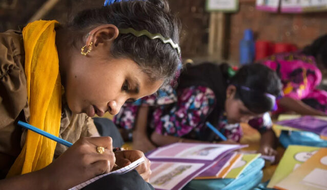 রোহিঙ্গাদের শিক্ষা-দক্ষতায় ইউনিসেফের সঙ্গে ২০৩ কোটি টাকার চুক্তির অনুমোদন