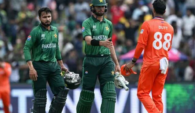 ফাহিমের ঝড়ে রক্ষা, ডাচদের হারিয়ে পাকিস্তানের স্বস্তির জয়