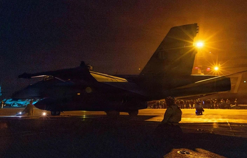 বাহরাইনে যুক্তরাষ্ট্রের বিমানঘাঁটি ধ্বংসের দাবি ইরানের