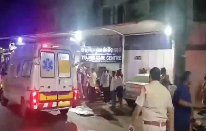 ভারতে হাসপাতালের আইসিইউতে আগুন, ১০ জনের মৃত্যু