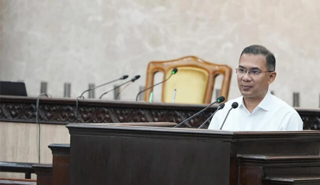 খেলোয়াড় জীবনে রাজনৈতিক দলের সদস্য হবেন না, প্রধানমন্ত্রীর আহ্বান