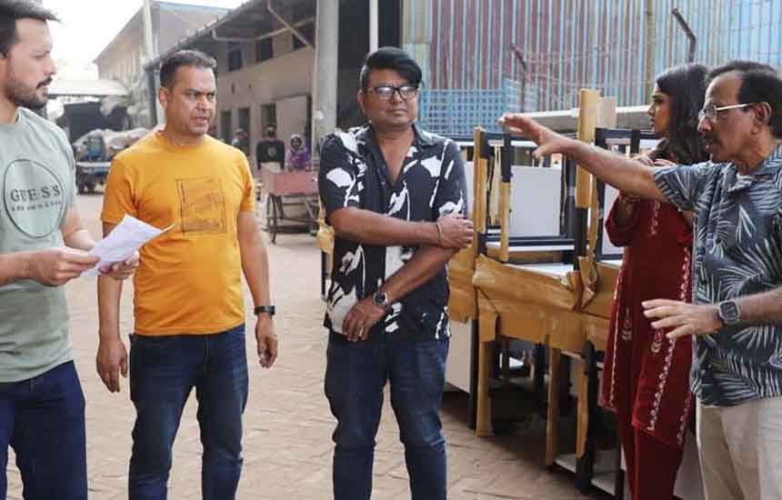 রানা-নীলাকে ঘিরে ঘটে বিচিত্র সব ঘটনা