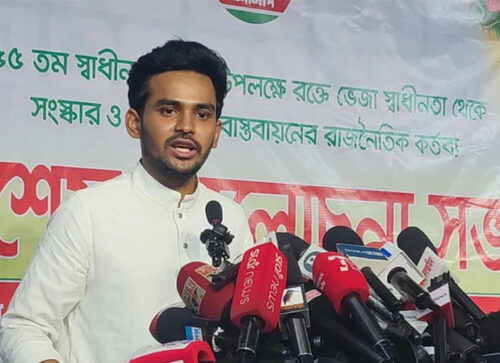 অন্তর্বর্তী সরকারকে ২০২৯ পর্যন্ত রাখার স্ট্র্যাটেজি সাজিয়েছিল ‘ডিপ স্টেট’: আসিফ