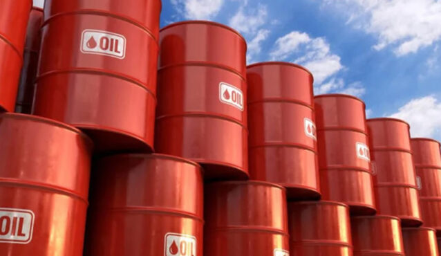 হরমুজ প্রণালি নিয়ে ট্রাম্পের আলটিমেটামের পর বাড়ল জ্বালানি তেলের দাম