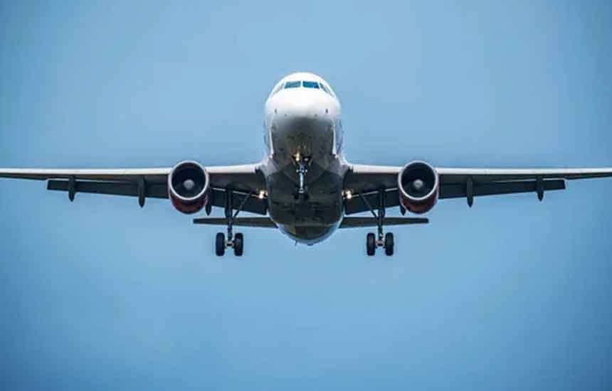 বিশ্বজুড়ে ফ্লাইট ব্যবস্থা বিপর্যস্ত, বাংলাদেশেও ব্যাপক প্রভাব