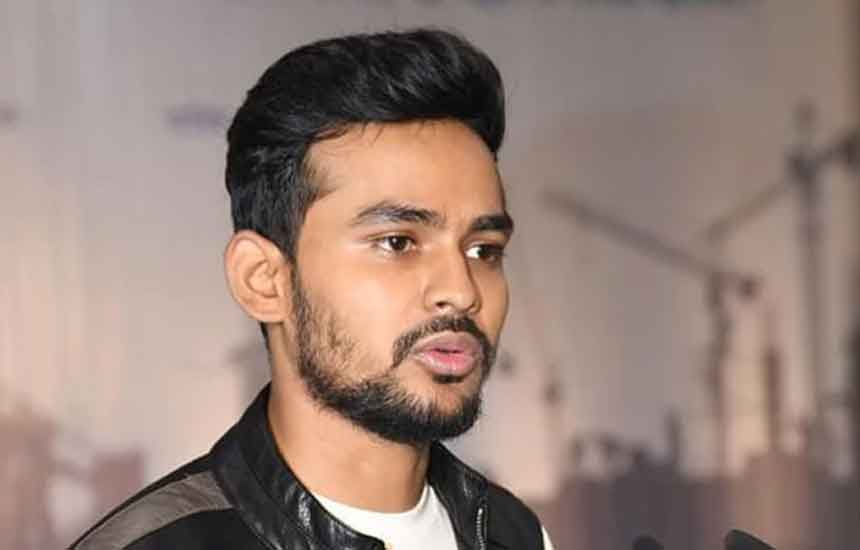সন্ধ্যায় জাতির সামনে ব্যাংক স্টেটমেন্ট প্রকাশের ঘোষণা আসিফ মাহমুদের