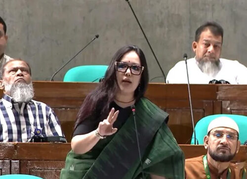 শেয়ার বাজারে ১৫ বছরে লুট ১ লাখ কোটি টাকা: সংসদে রুমিন ফারহানা