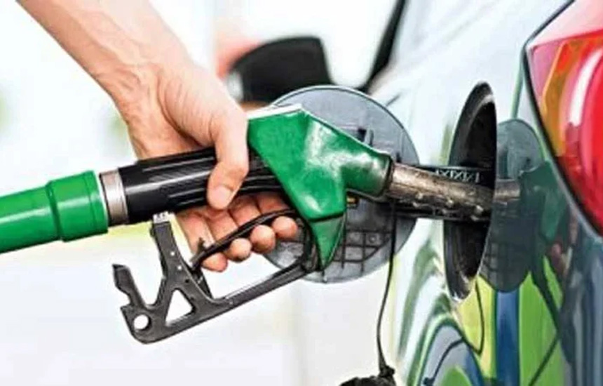 মে মাসে অপরিবর্তিত থাকছে জ্বালানি তেলের আগের দাম