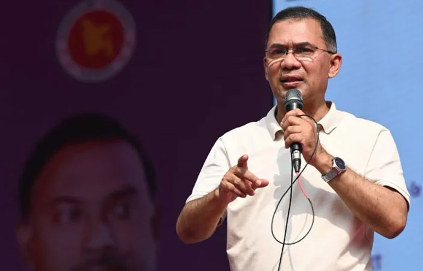 গাবতলীর মঞ্চে প্রধানমন্ত্রীর রসিকতা