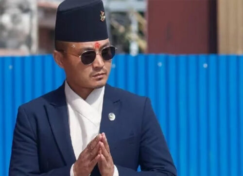 বিতর্কের মুখে নেপালের স্বরাষ্ট্রমন্ত্রীর পদত্যাগ