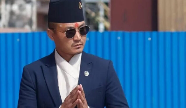 বিতর্কের মুখে নেপালের স্বরাষ্ট্রমন্ত্রীর পদত্যাগ