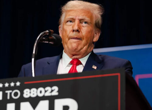 বিভ্রান্তি ছড়াতেই বারবার কথা পাল্টান ট্রাম্প