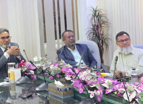 ইডিসিএলে হঠাৎ পরিদর্শনে ওষুধ প্রশাসনের ডিজি
